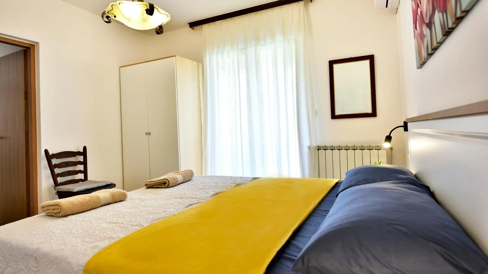 Apartamento Charming Tulip On The Sea Funtana