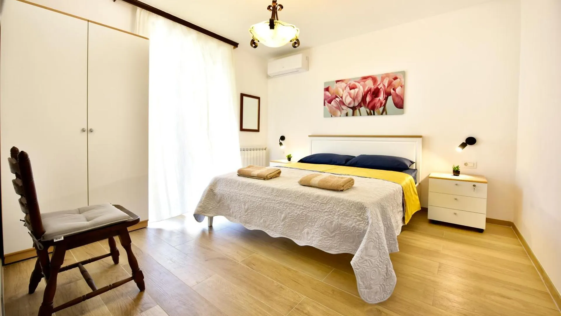 Apartamento Charming Tulip On The Sea Funtana