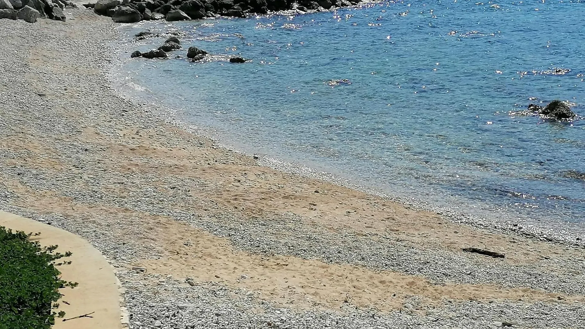 Apartamento Charming Tulip On The Sea Funtana 0*,  Croacia